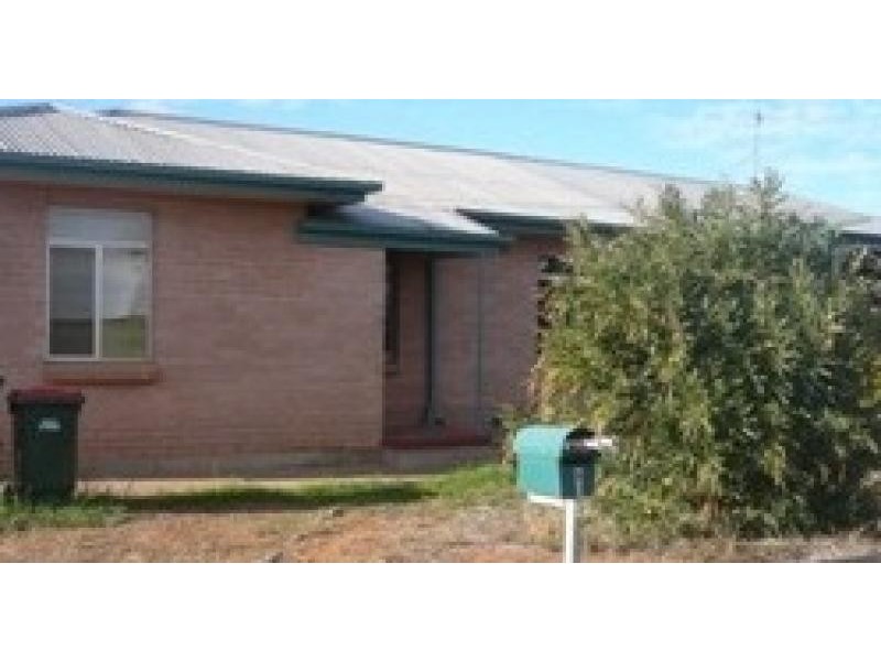 8 Hawke Street, Whyalla Stuart SA 5608