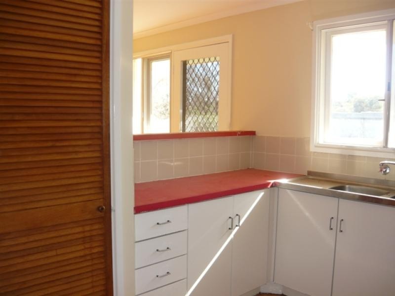 96 Hurcombe Crescent, Port Augusta West SA 5700