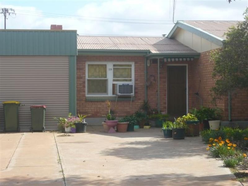 19 Simmons Street, Whyalla SA 5600