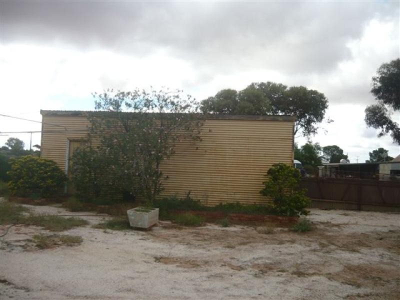 40 Dickenson Street, Iron Knob SA 5601