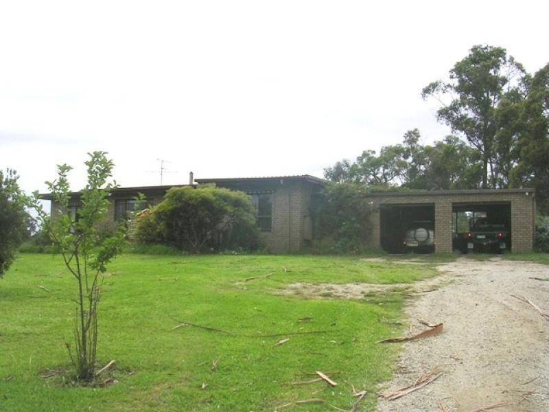 CLIFTON ROAD, Athlone VIC 3818