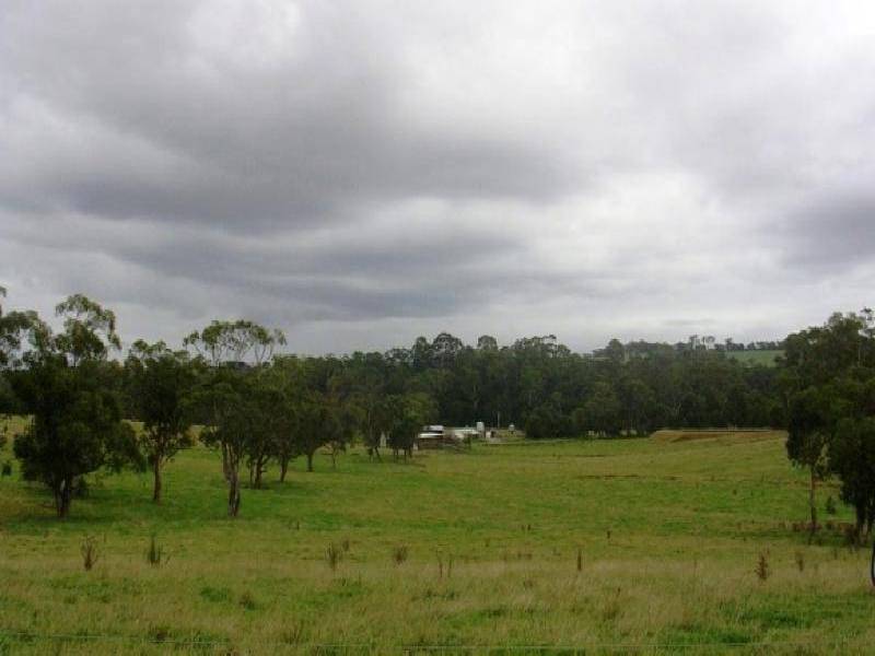 CLIFTON ROAD, Athlone VIC 3818