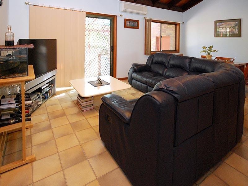 3 Cashs Road, Cashmere QLD 4500