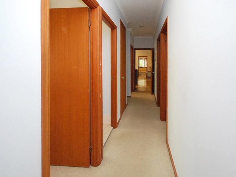 3 Cashs Road, Cashmere QLD 4500