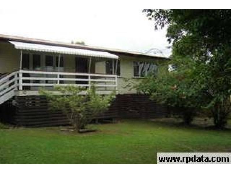 10 Sedgemoor Street, Stafford Heights QLD 4053