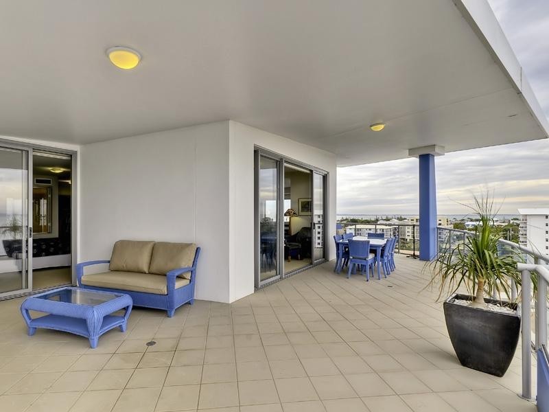 Unit 805/89 Landsborough Avenue, Scarborough QLD 4020