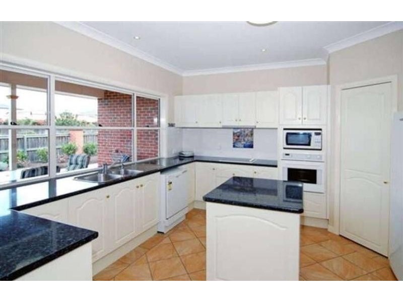 9 Chancery Close, Murrumba Downs QLD 4503