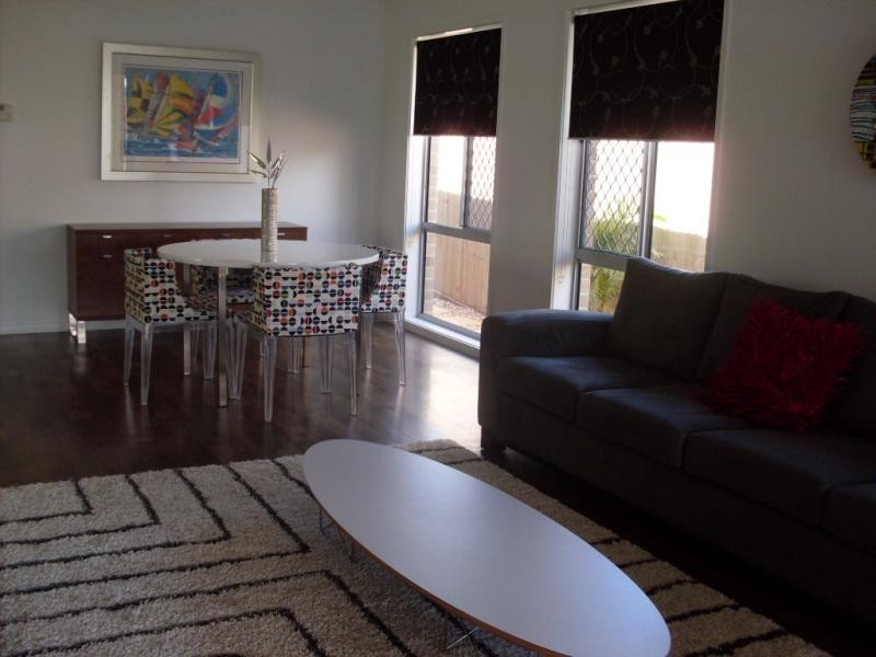 8 Centre Street, Aspley QLD 4034