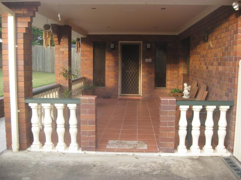 6 Graham Road, Morayfield QLD 4506