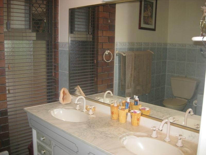 6 Graham Road, Morayfield QLD 4506