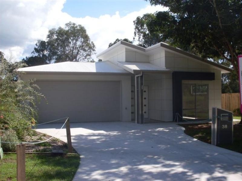 38 Matthew Street, Carseldine QLD 4034