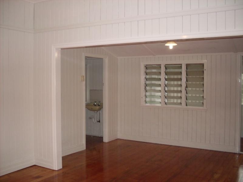 83 Emma Street, Wooloowin QLD 4030