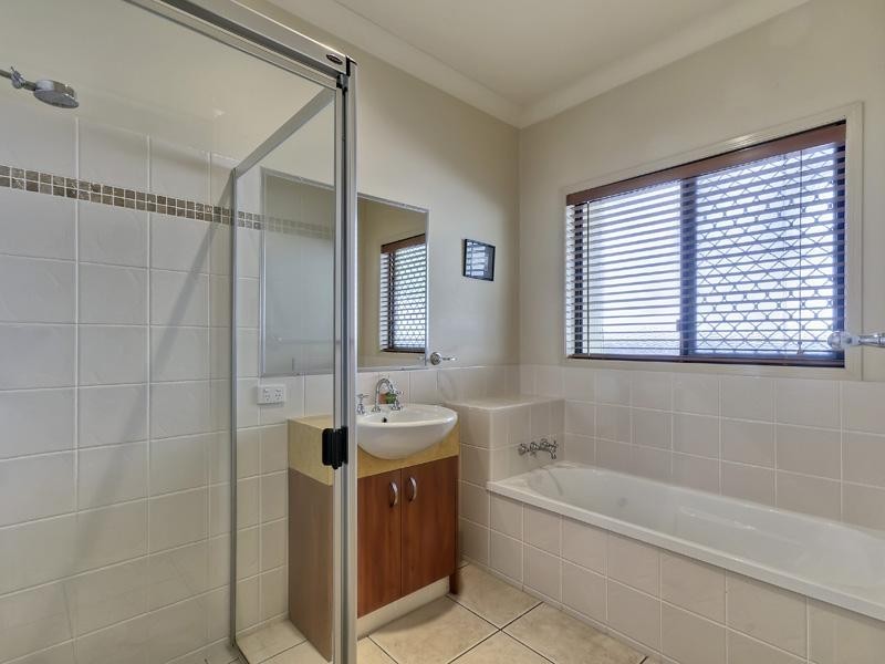 6 Homevale Close, North Lakes QLD 4509