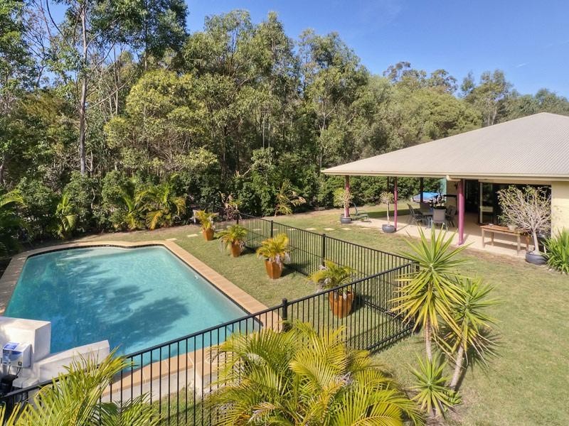 6 Homevale Close, North Lakes QLD 4509