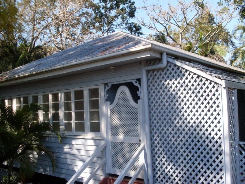 10 Frances  Avenue, Wooloowin QLD 4030