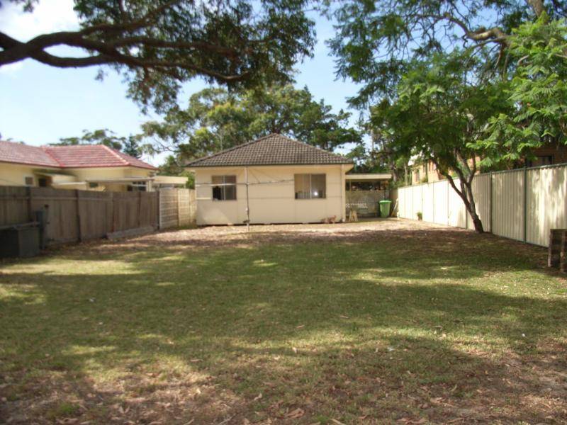 32 BRISBANE AVENUE, Umina Beach NSW 2257