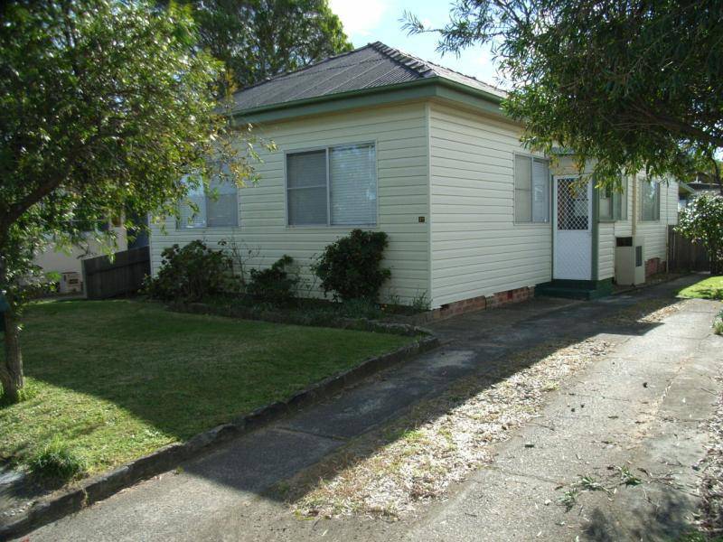 37 WELLINGTON STREET, Umina Beach NSW 2257