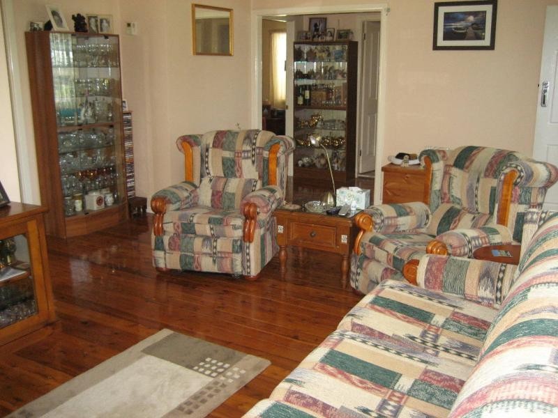 35 Boronia Ave, Woy Woy NSW 2256