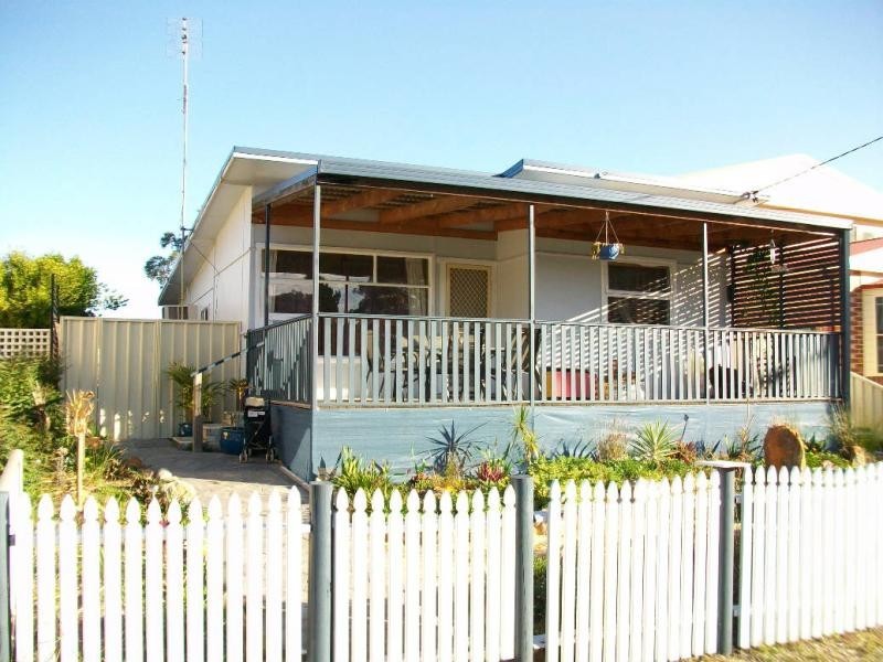 Blackwall NSW 2256
