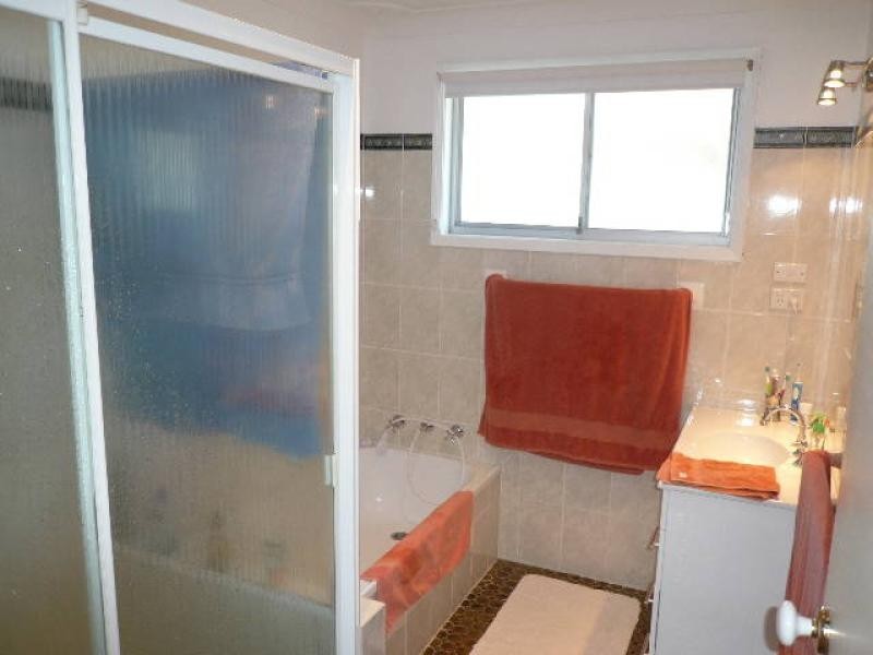 26 Honeysuckle Street, Umina Beach NSW 2257