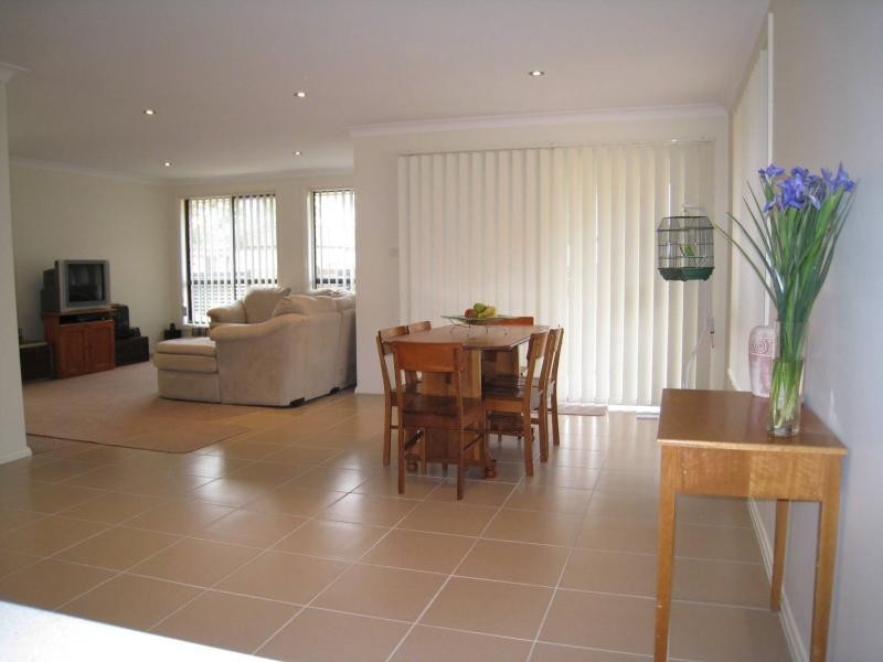 2/26 Farnell Road, Woy Woy NSW 2256