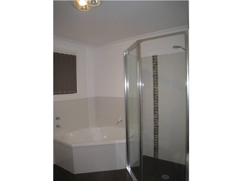 2/26 Farnell Road, Woy Woy NSW 2256