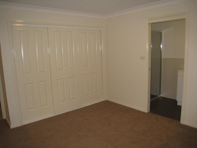 2/26 Farnell Road, Woy Woy NSW 2256