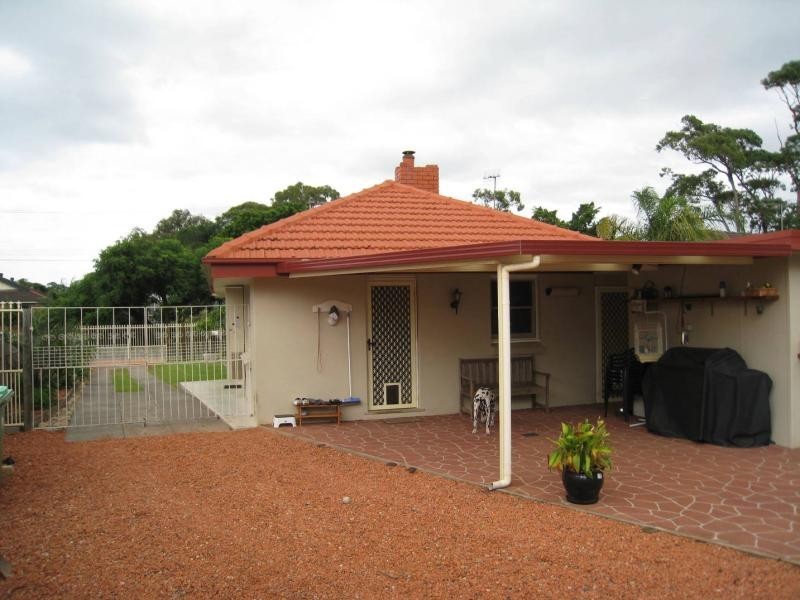 35 Lagoon Street, Ettalong Beach NSW 2257