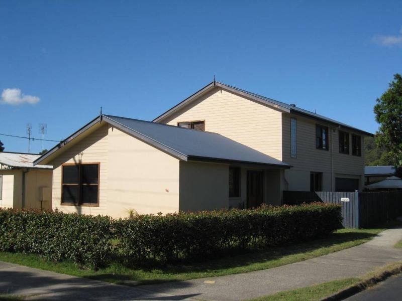 96 Trafalgar Avenue, Woy Woy NSW 2256
