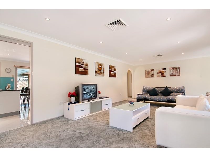 7 Glenhaven Drive, Umina Beach NSW 2257