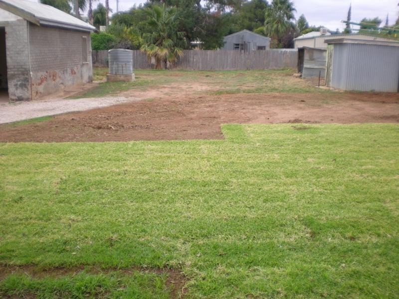 27 Griffin Avenue, Griffith NSW 2680