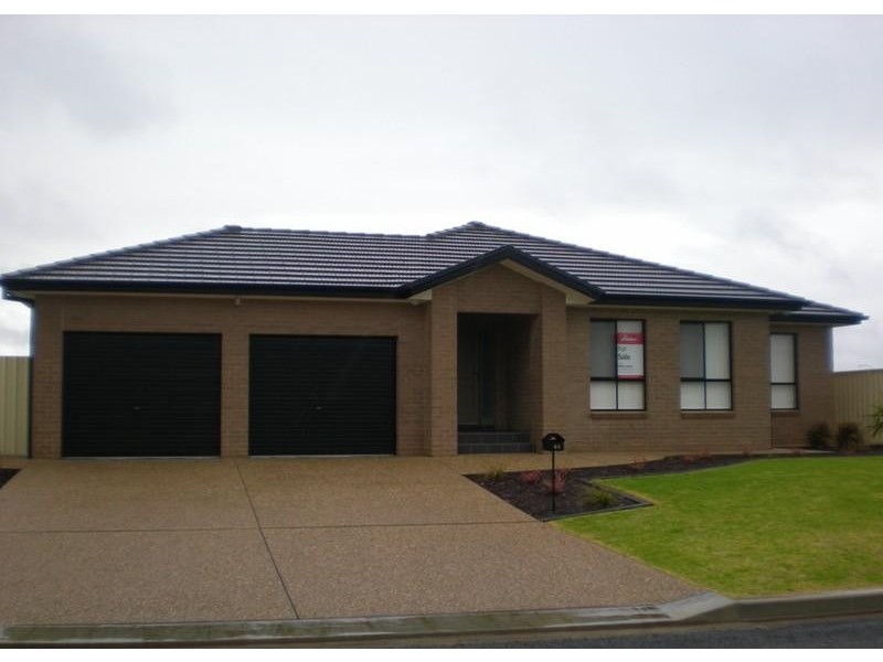 44 Gillmartin Drive, Griffith NSW 2680