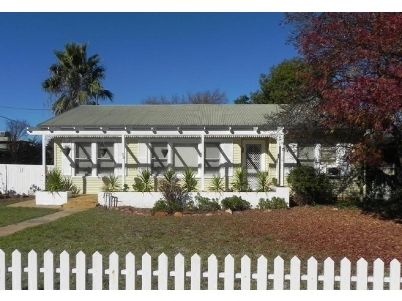 28 Messner Street, Griffith NSW 2680