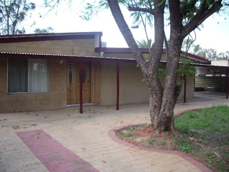 26 Elliott Street, Alice Springs NT 0870