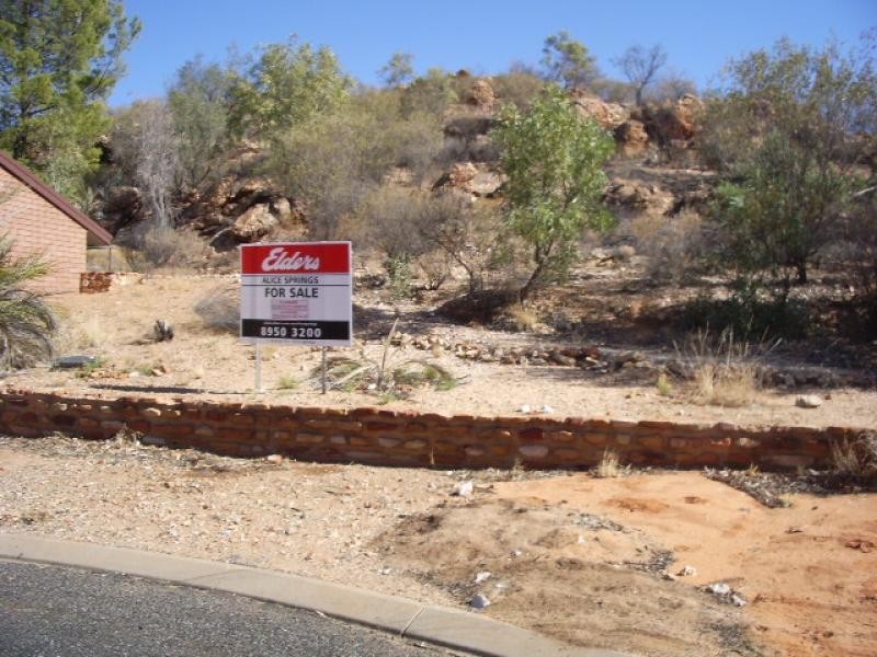 12 GRIFFITHS PLACE, Alice Springs NT 0870