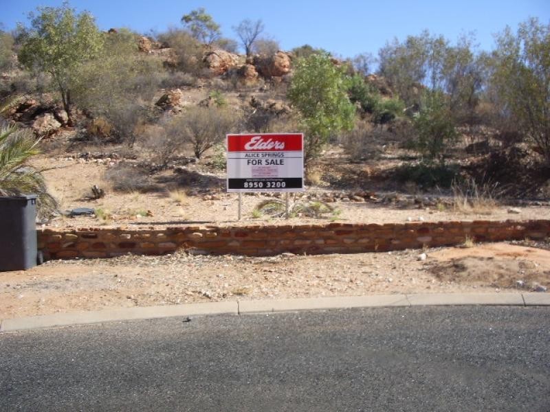 12 GRIFFITHS PLACE, Alice Springs NT 0870