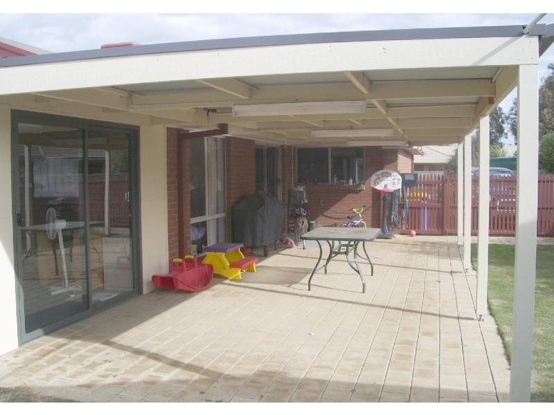 10 Leslie Mews, Yarrawonga VIC 3730