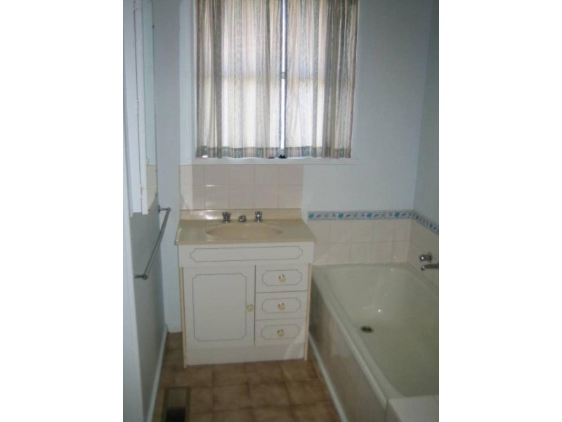 34 Pinniger Street, Yarrawonga VIC 3730