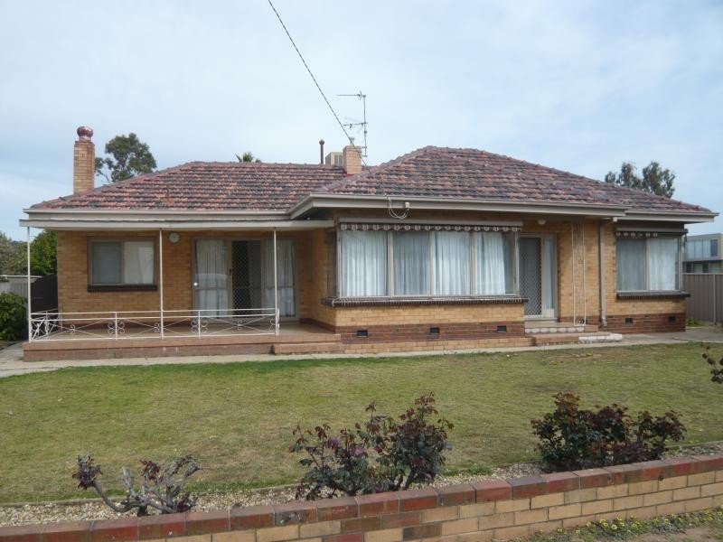 25 Bank Street, Yarrawonga VIC 3730