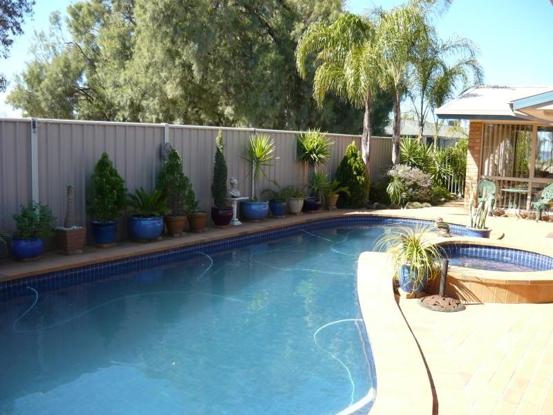 21 Campbellfield Drive, Yarrawonga VIC 3730