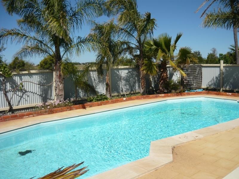 12 Hogans Road, Yarrawonga VIC 3730