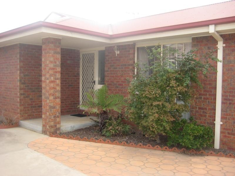 Unit 1/4 Hovel Street, Yarrawonga VIC 3730