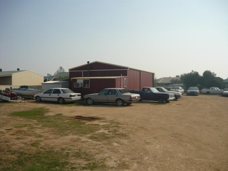 2 Henderson Street, Yarrawonga VIC 3730