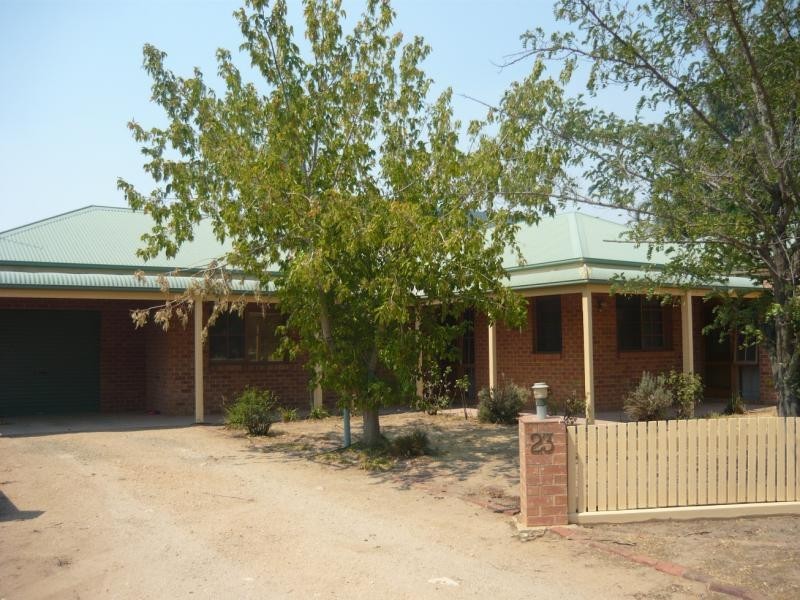 23 Irvine Parade, Yarrawonga VIC 3730