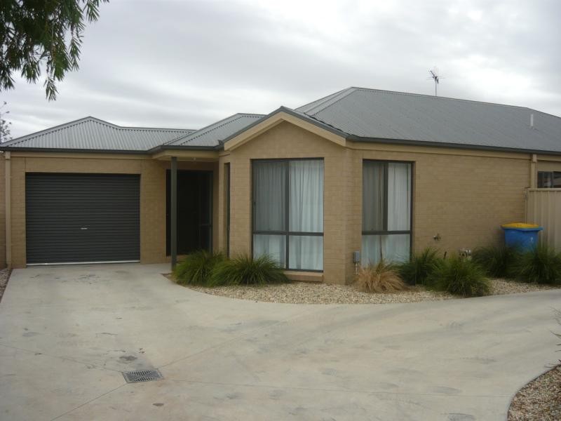 4/14 Telford Street, Yarrawonga VIC 3730
