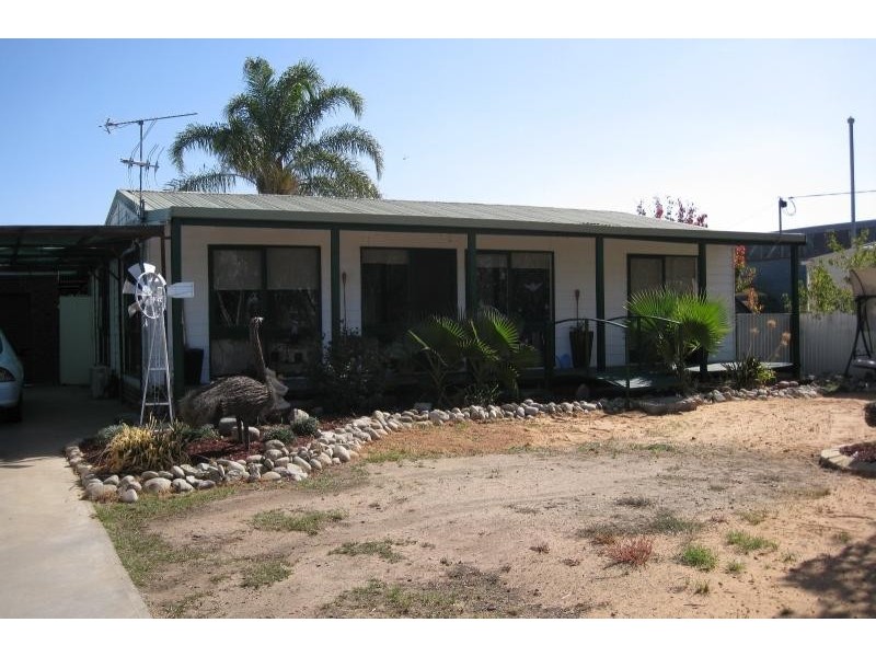 27 Pearce Street, Yarrawonga VIC 3730