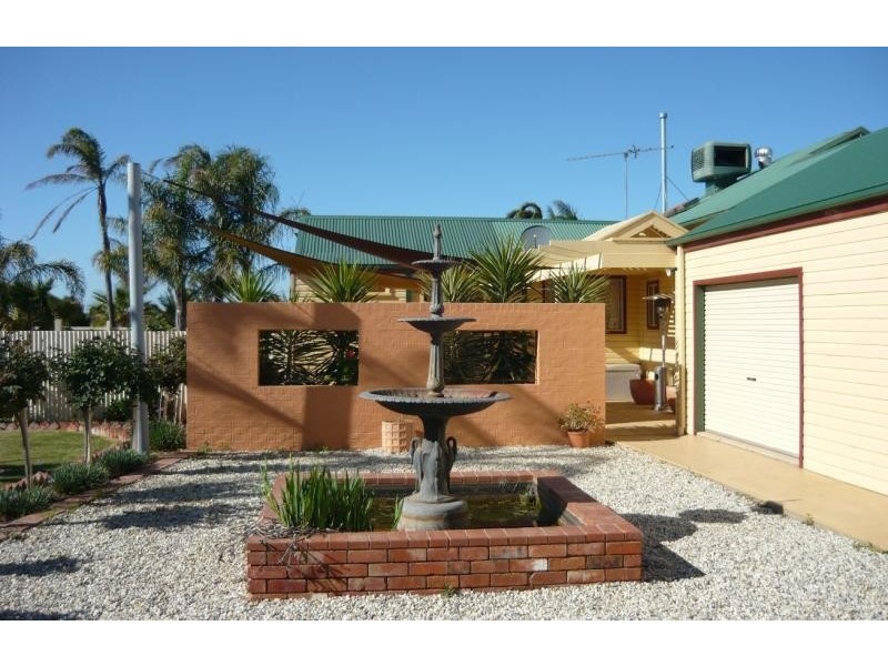 12 Hogans Road, Yarrawonga VIC 3730