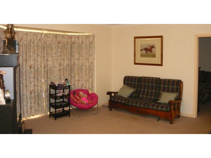 23 Hawkins, Yarrawonga VIC 3730