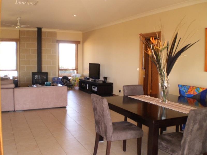 15 James Lillas Drive, Yarrawonga VIC 3730