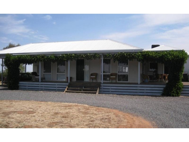 6 Huntingdale Drive, Yarrawonga VIC 3730